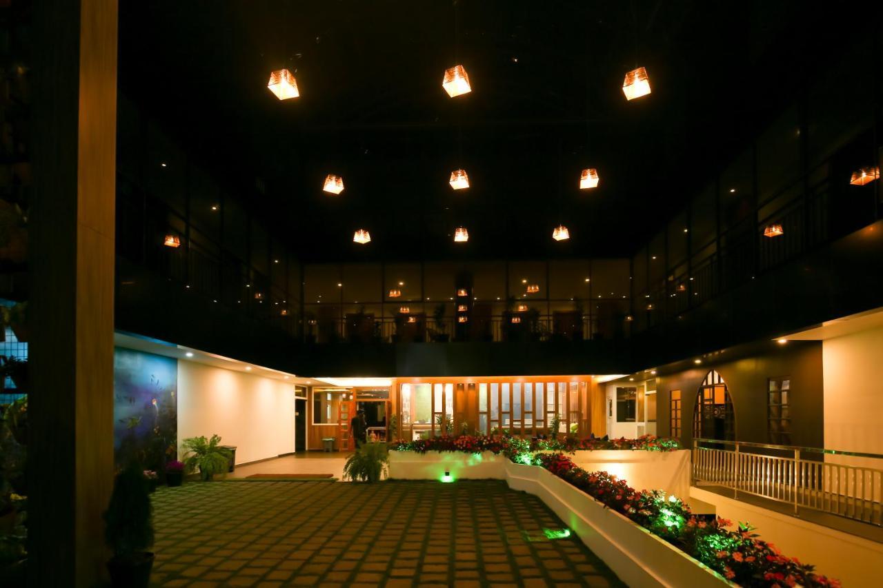 Amuse Vista Resorts And Spa Anachal المظهر الخارجي الصورة
